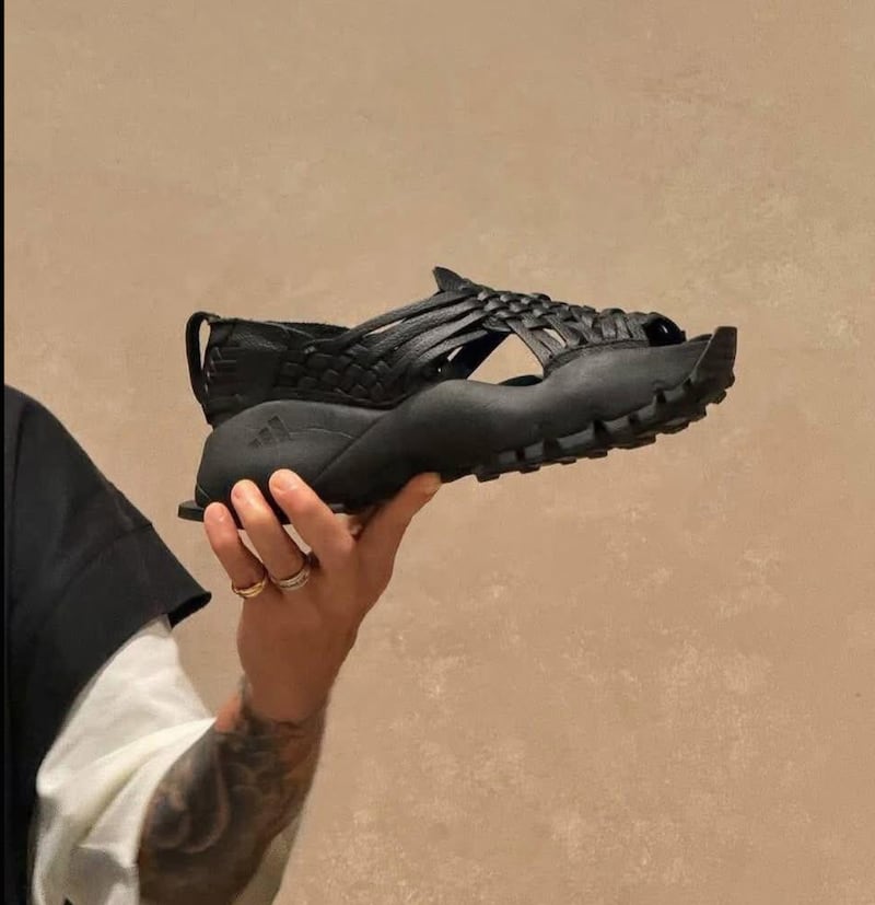 Adidas hauraches