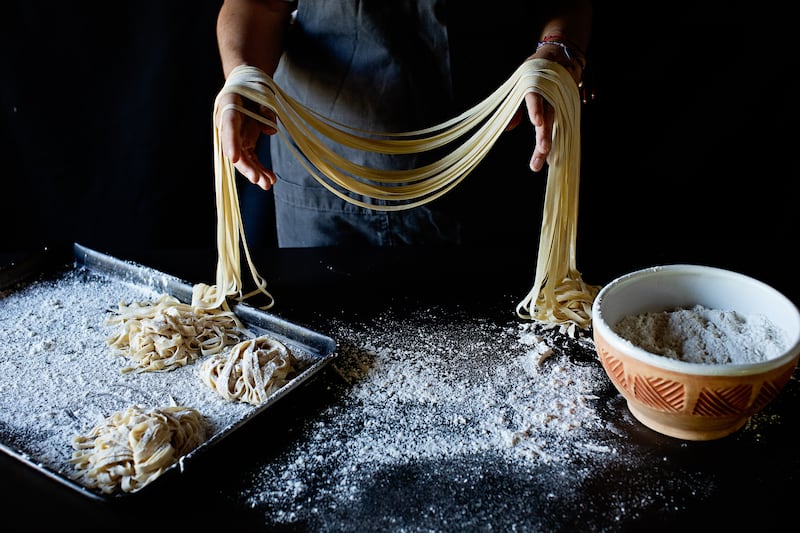 Con su proyecto Indigo y presencia en redes, Pía Quintana democratiza la cocina mexicana saludable basada en técnicas mesoamericanas