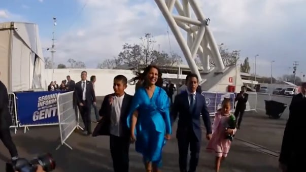 Llegada a la Velaria de la Gobernadora.