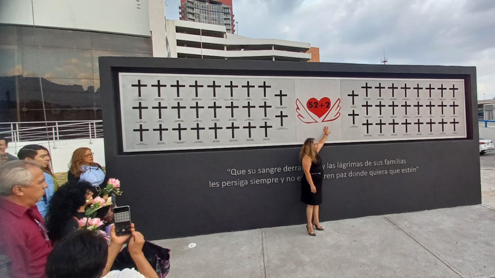 Samara Pérez, vocera de las familias, explicó el contenido del Memorial.