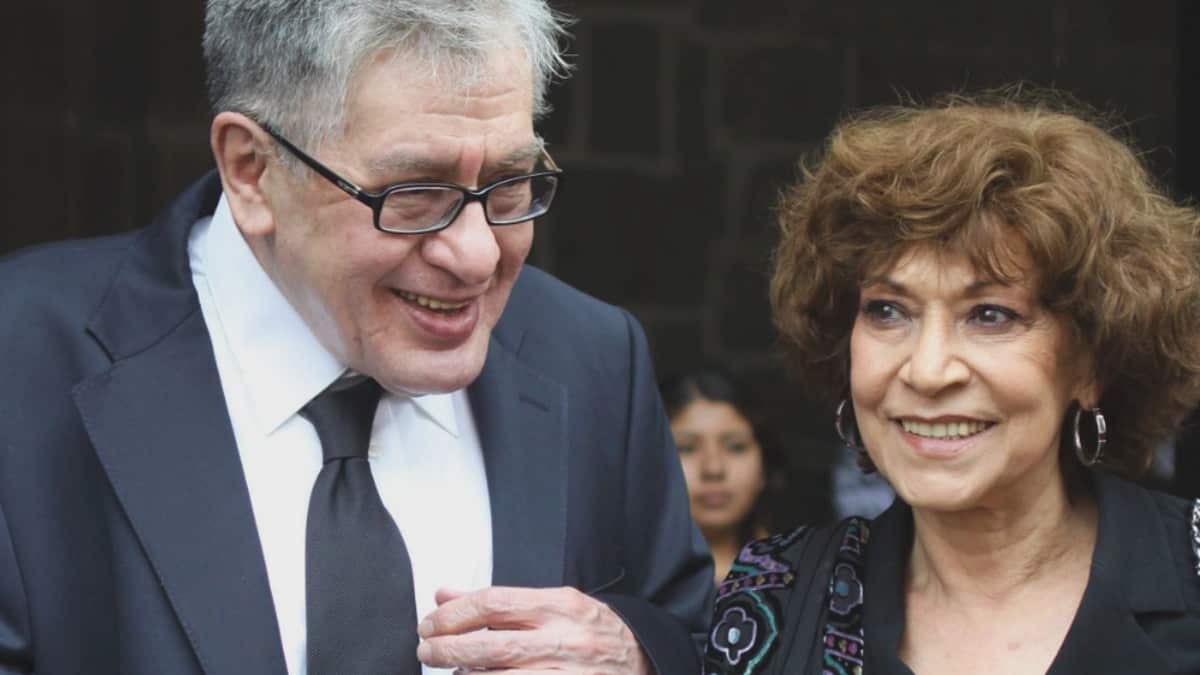 Cristina Pacheco con José Emilio Pacheco (Cuartoscuro)