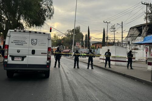 Fuerte explosión de gas LP en Industrial Vallejo deja dos muertos