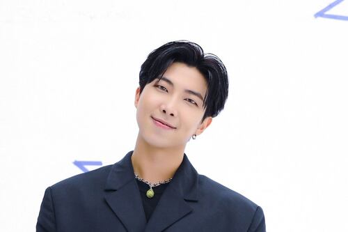 RM de BTS estrena el álbum “Right Place, Wrong Person”