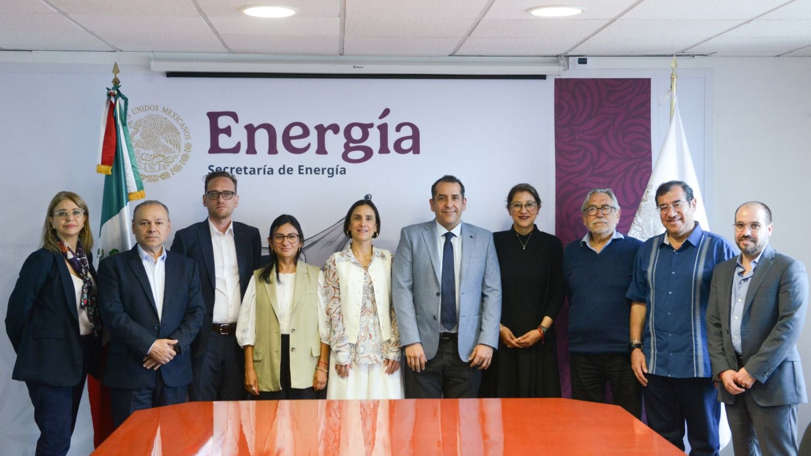 Entra en funciones la nueva Comisión Nacional de Energía