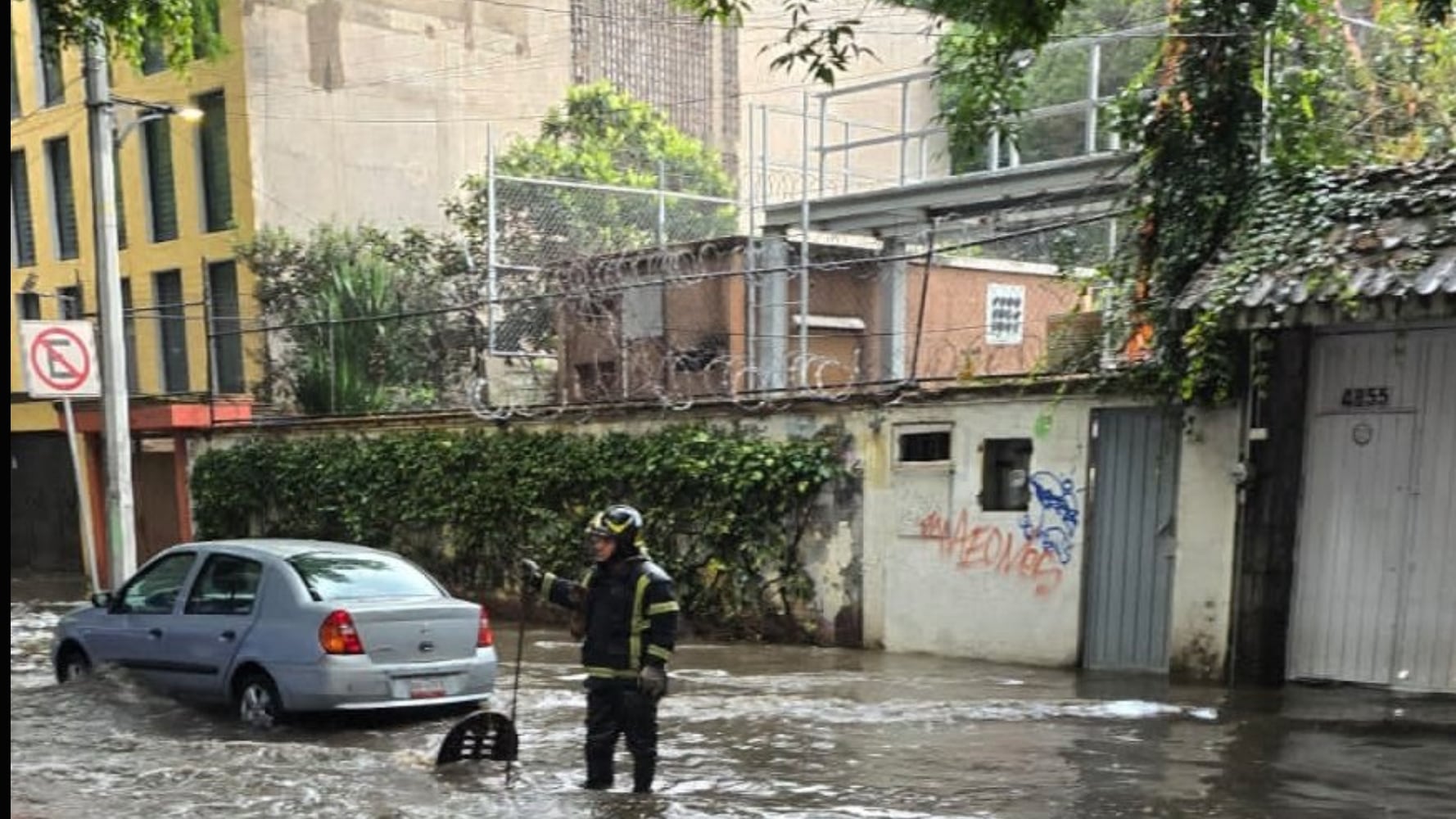 Lluvia encharcamiento
