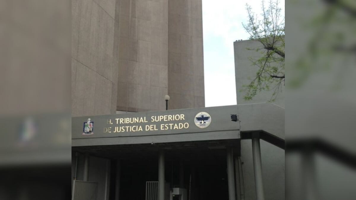 En la resolución se ordena al Poder Ejecutivo y al tesorero del estado cesar los actos de omisión y cumplir con lo establecido en la ley.