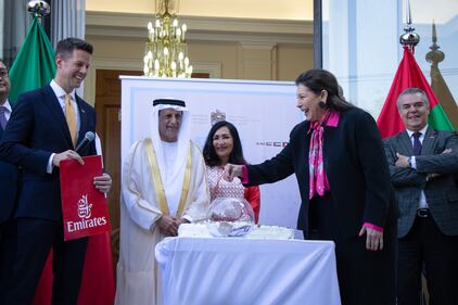 Emiratos Árabes Unidos celebran 53 años de su fundación con una recepción en su embajada de México.