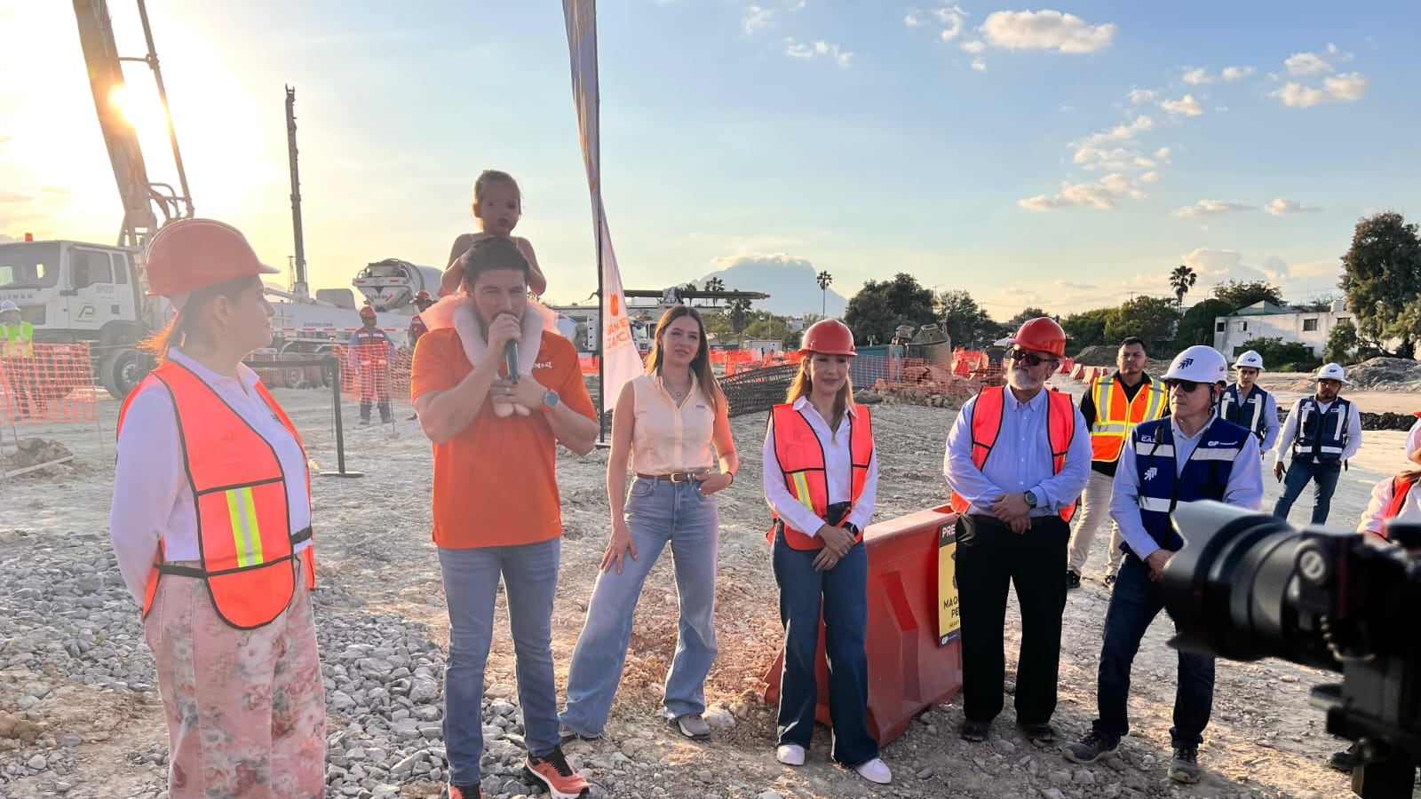 García señaló que los hombres debería estar listo para diciembre de 2026.