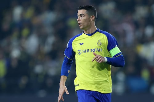 Cristiano Ronaldo busca salir del Al Nassr para jugar Champions League