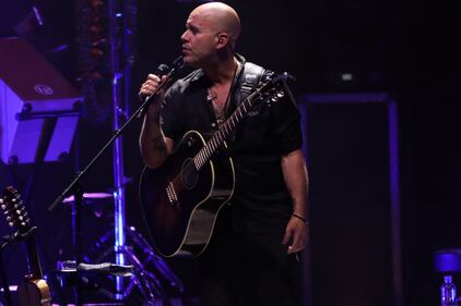 El músico peruano volvió a demostrar su talento arriba del escenario del Pepsi Center WTC, deleitando a sus fanáticos con los temas que han marcado su carrera.