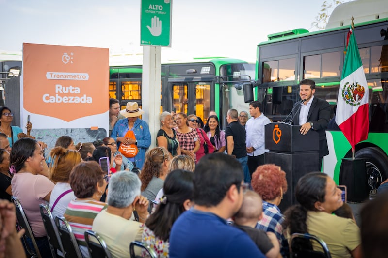 Las unidades están equipadas con aire administración wi-fi y segundo piso bajo.