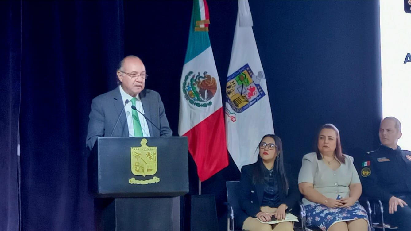 Javier Navarro, secretario general de Gobierno, afirmó que se dará continuidad a las promesas hechas a las víctimas y sus familias.