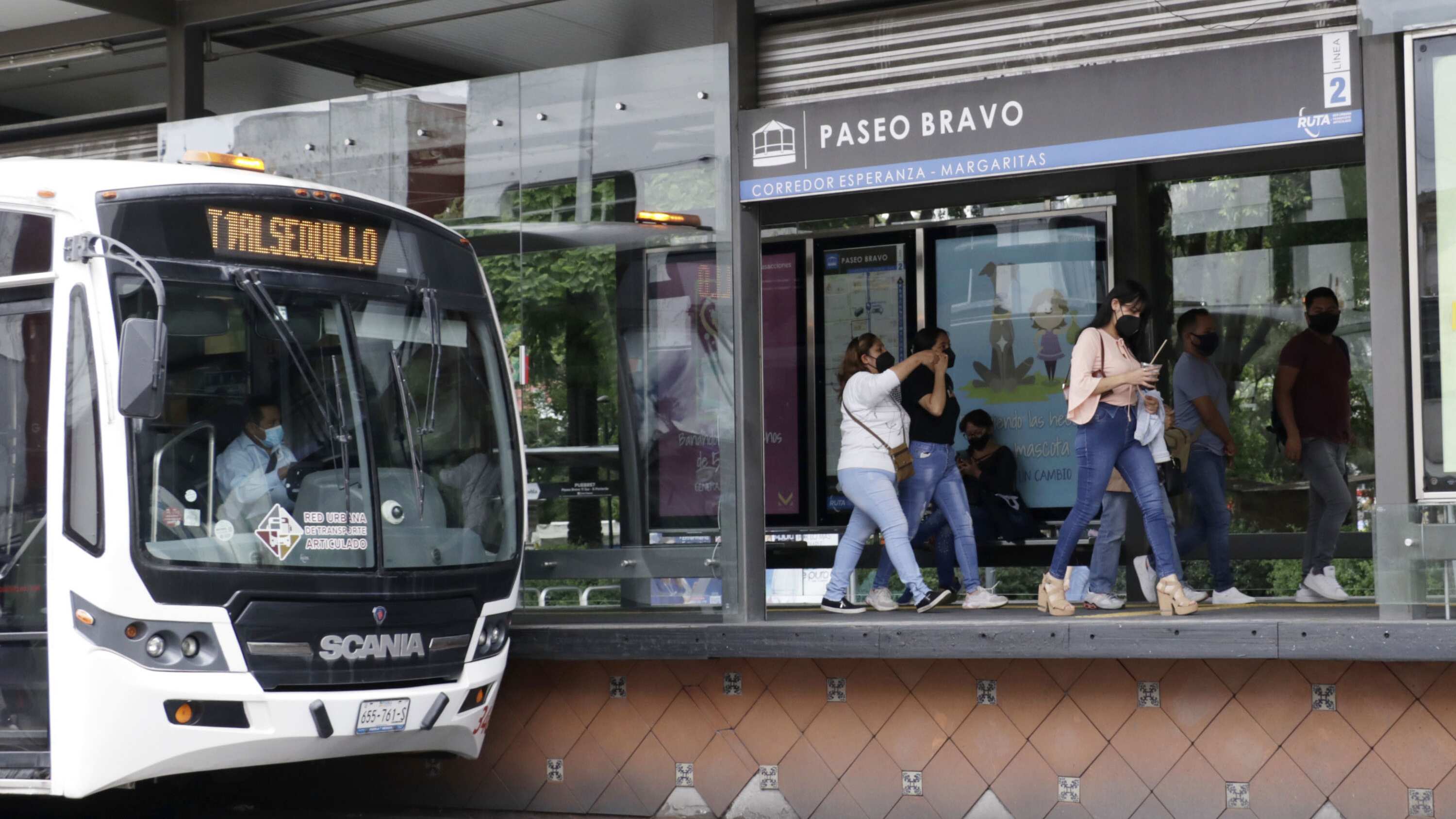 Piden usuarios de RUTA mejorar servicio para reducir contagios