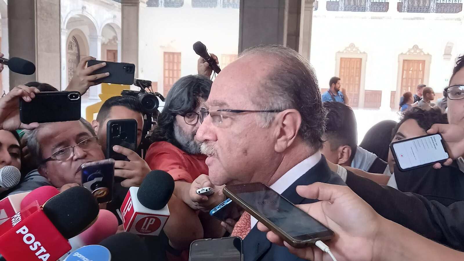 Javier Navarro señaló que esta primera charla sentó las bases para un nuevo encuentro.