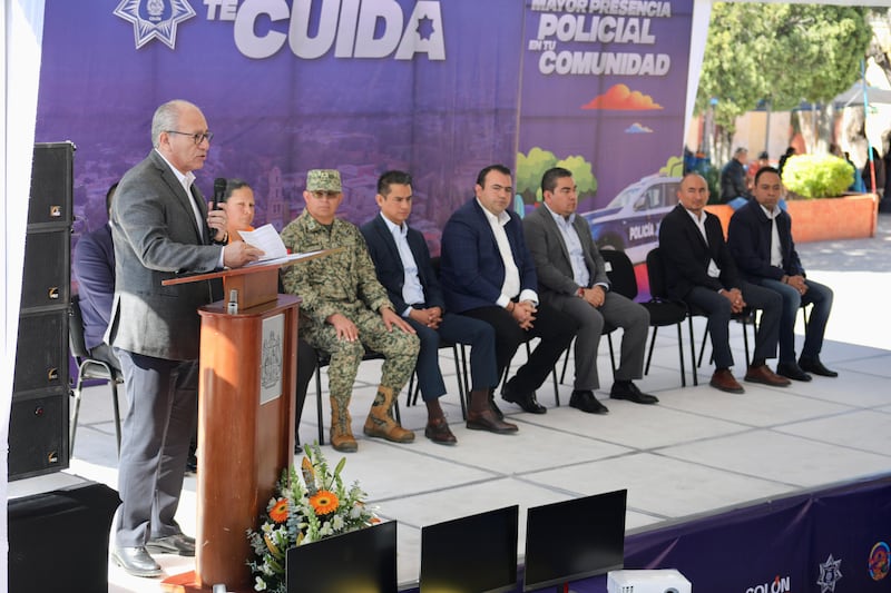 Entregan equipamiento y nuevos policías a la Secretaría de Seguridad de Colón