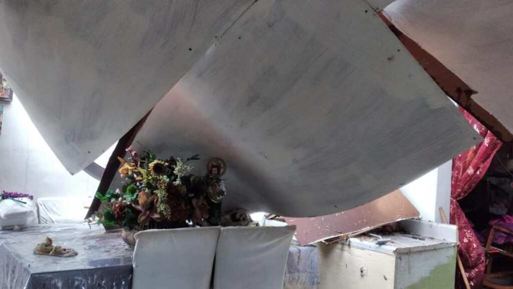 Los techos de algunas viviendas colapsaron por la cantidad de precipitaciones.