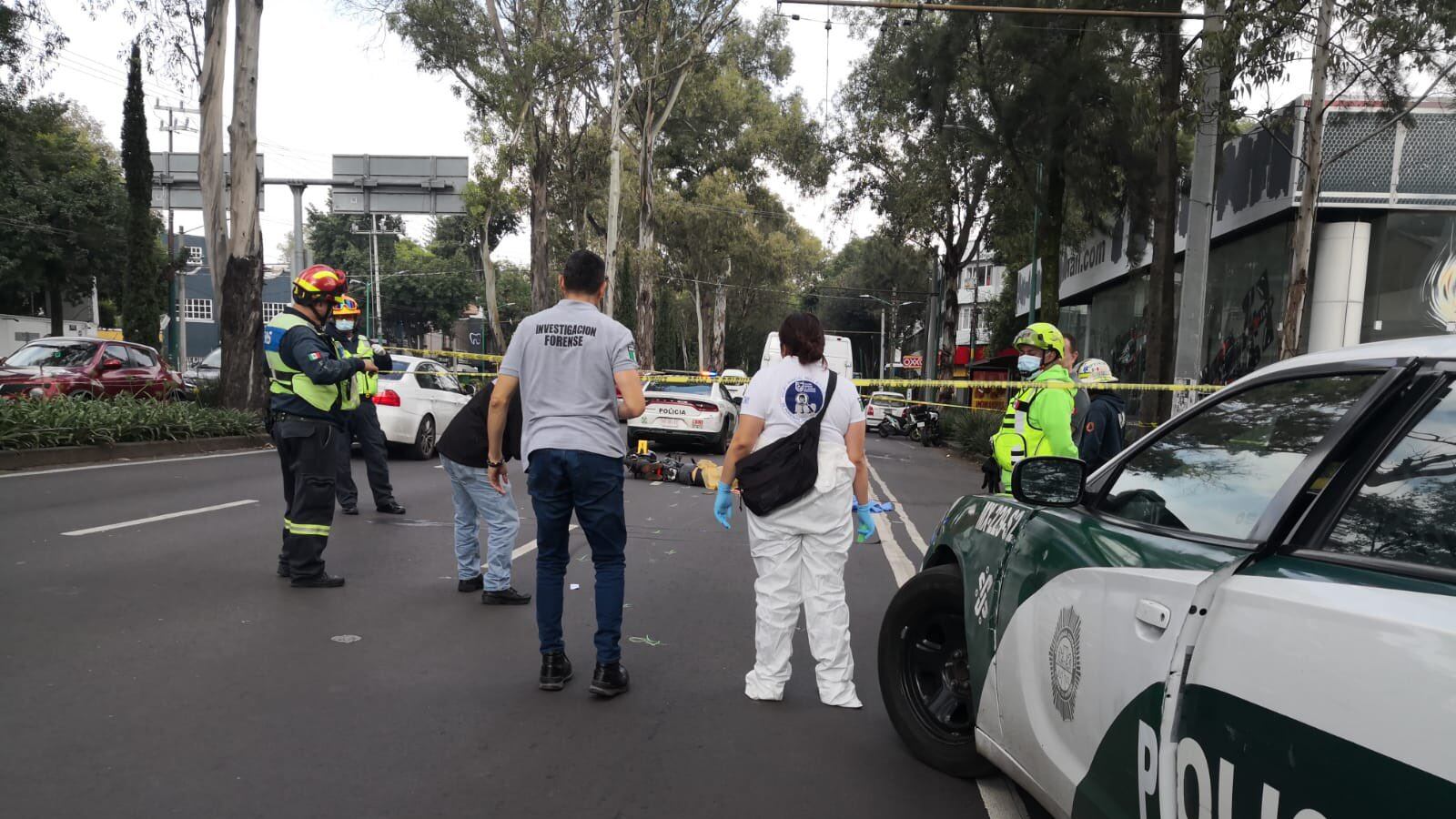 El conductor de la bicicleta eléctrica fue atropellado por un automóvil. (Especial)