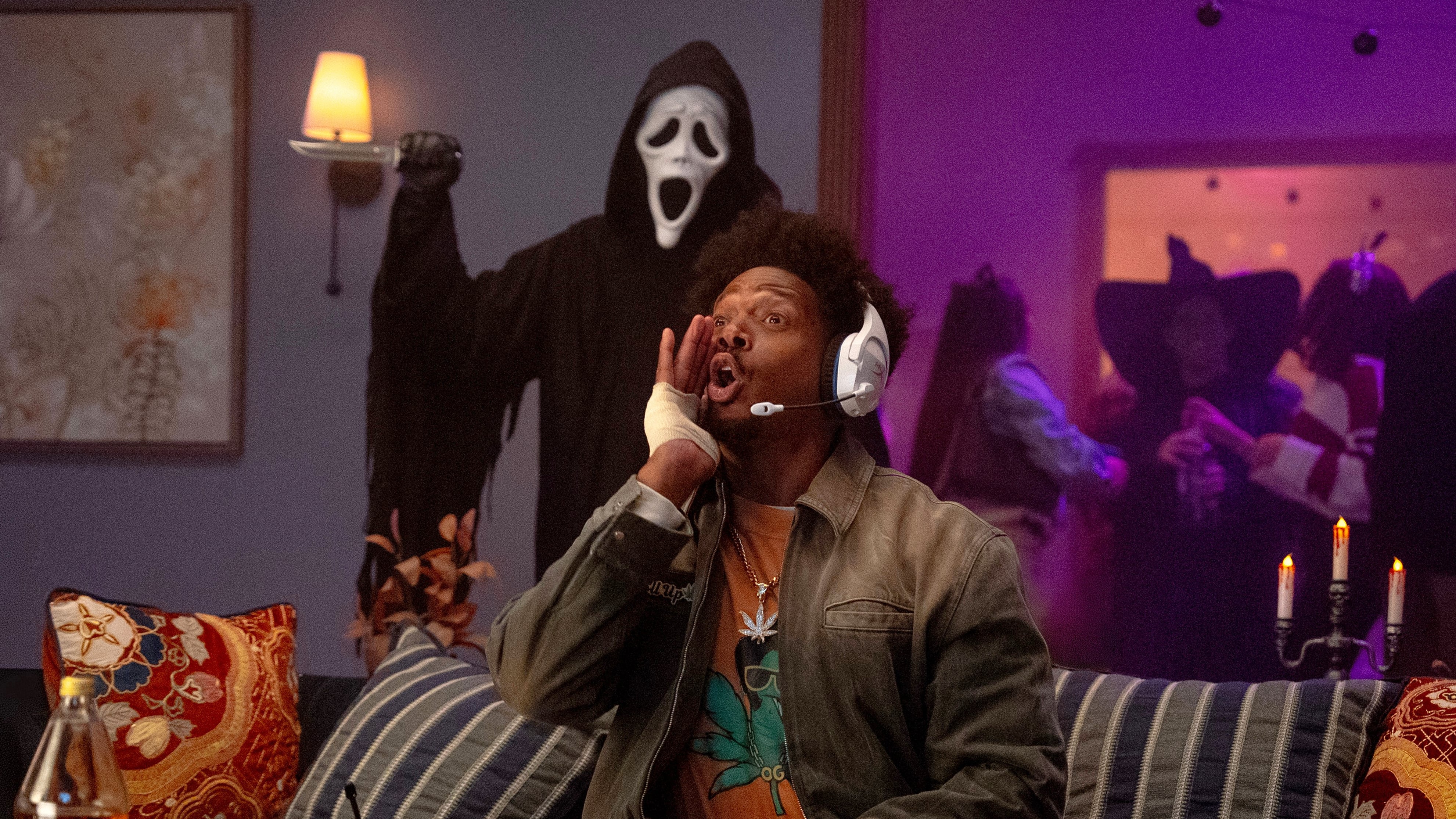 Esta imagen distribuida por Paramount Pictures muestra a Marlon Wayans en una escena de "Scary Movie"
