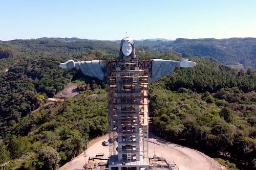 Nueva estatua de Cristo en Brasil supera a la de Río de Janeiro