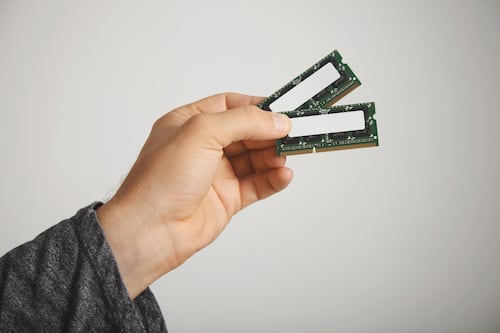 Memorias RAM: el componente más codiciado y caro en la era de la IA
