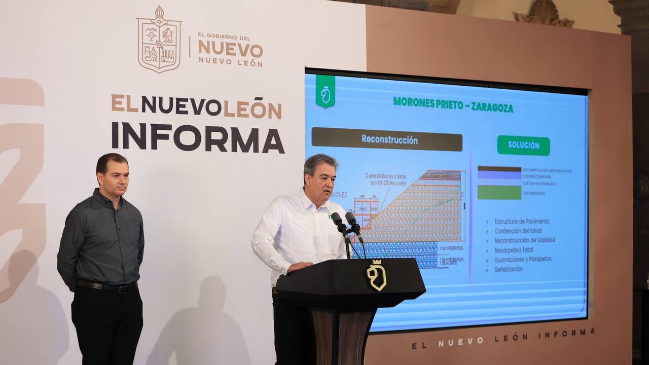 José Francisco Ibargüengoytia Borrego, subsecretario de Infraestructura, de la Secretaría de Movilidad y Planeación Urbana y Hernán Villarreal, secretario de Movilidad y Planeación Urbana.