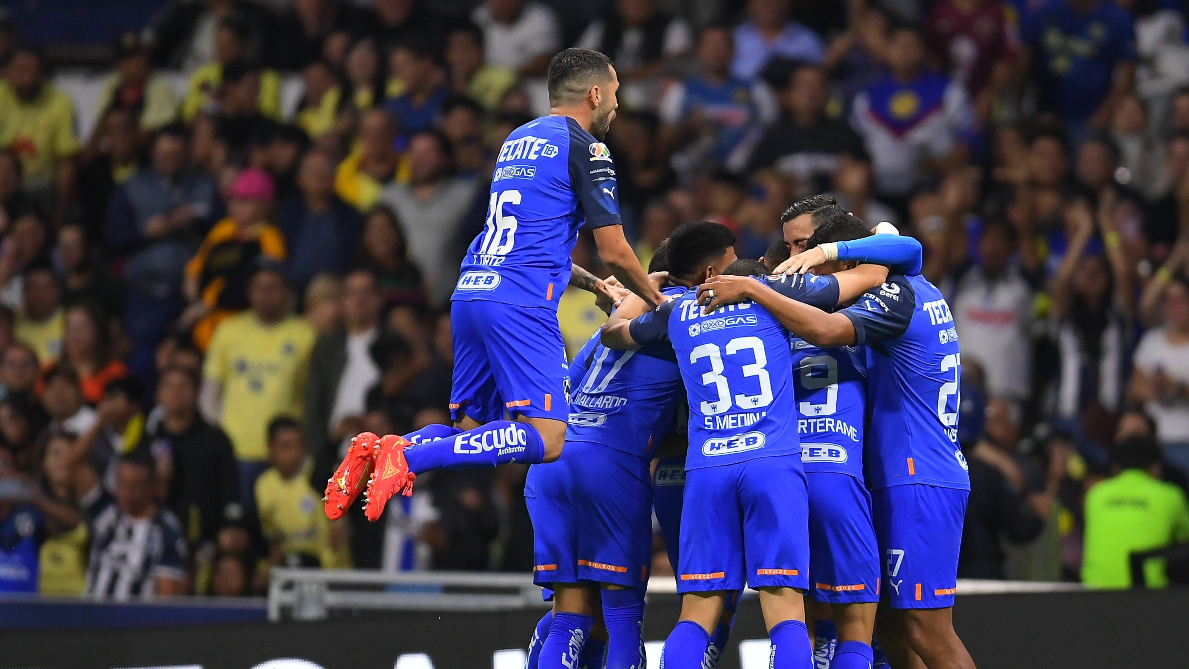 Los Rayados de Monterrey continúan en la cima
