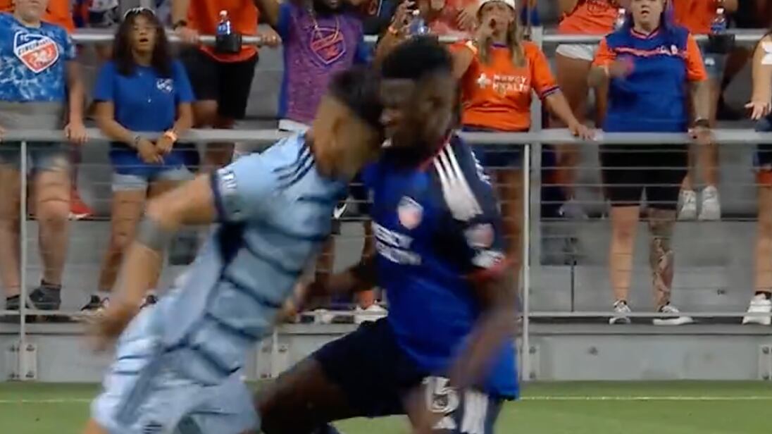 Esta fue la agresión por la que Alan Pulido fue suspendido I Apple TV