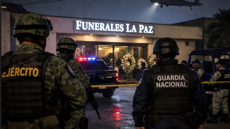 Bajo fuerte operativo militar velan en Guadalajara a “El Mencho”