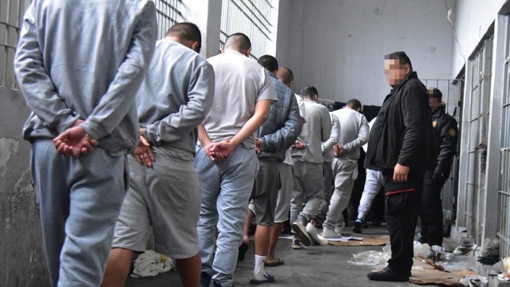 Durante la tarde del martes se reportó la presencia de humo dentro de las instalaciones del centro penitenciario.