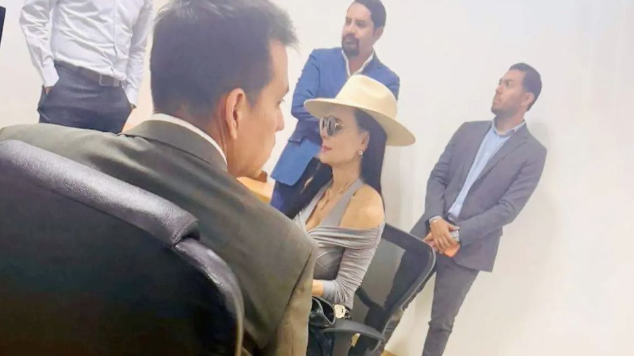 La actriz fue captada en la Fiscalía de Morelos, en medio de los problemas legales con su exnuera