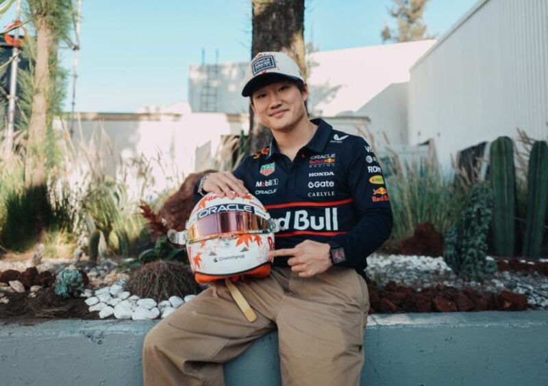 Yuki Tsunoda sella alianza oficial con Crunchyroll / Gentileza