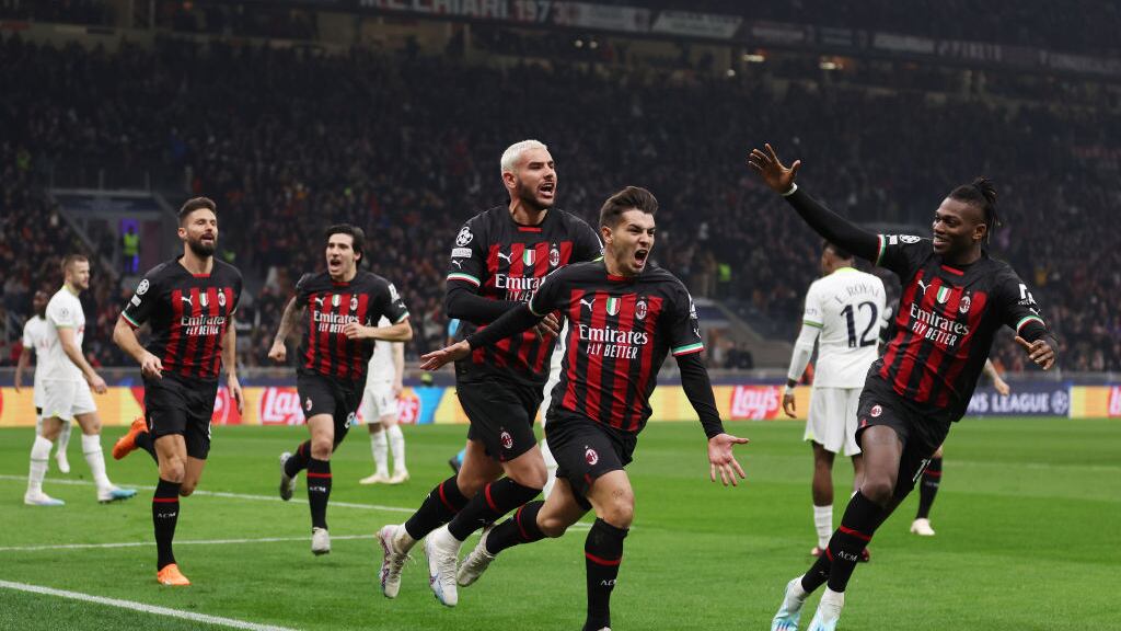 AC Milan vs Tottenham Hotspur: UEFA Champions League.