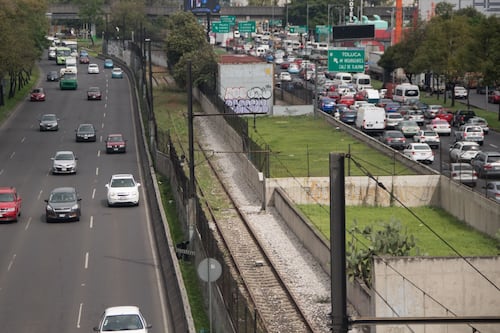 Hoy No Circula martes 2 de diciembre 2025: autos y placas que descansan en CDMX y Edomex