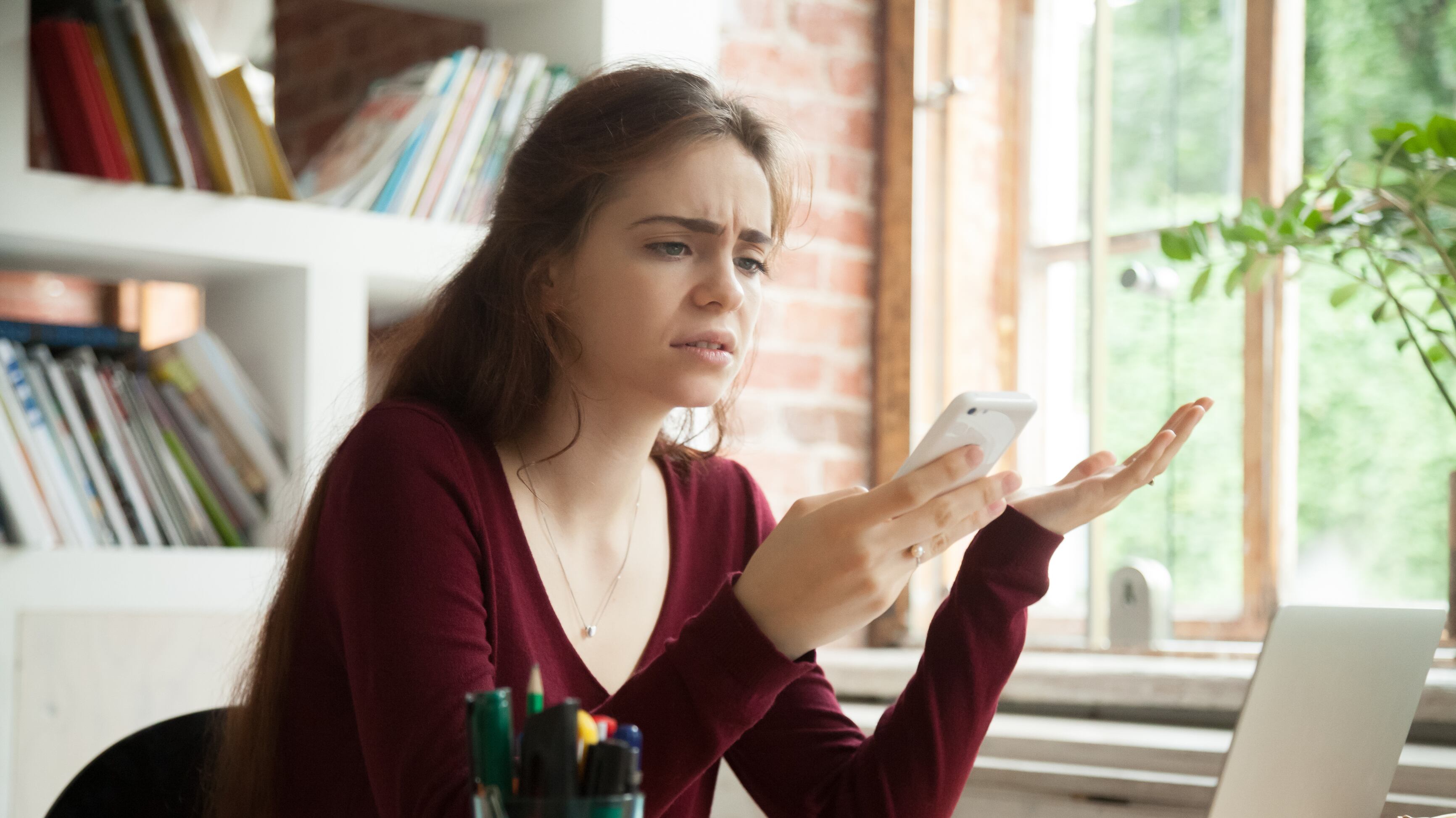 Al menos 100 millones de dólares anuales alcanzan los fraudes con criptomonedas en México, reveló un reporte de la firma de análisis de blockchain Chainalysis.