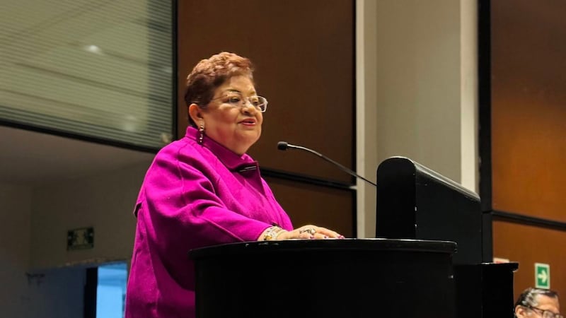 Ernestina Godoy asume FGR de forma temporal y se perfila para la sucesión tras salida de Gertz