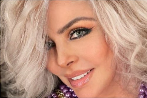 Verónica Castro es galardonada con el Premio Leyenda por sus 60 años de trayectoria profesional