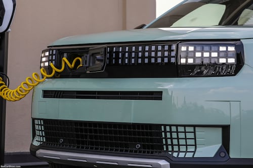 México frena la electromovilidad: falta de cargadores y reglas amenaza a los autos eléctricos