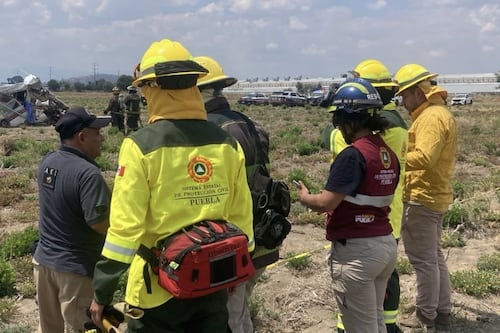 Confirman tres muertos tras desplome de avioneta en Huejotzingo; así fue el desplome
