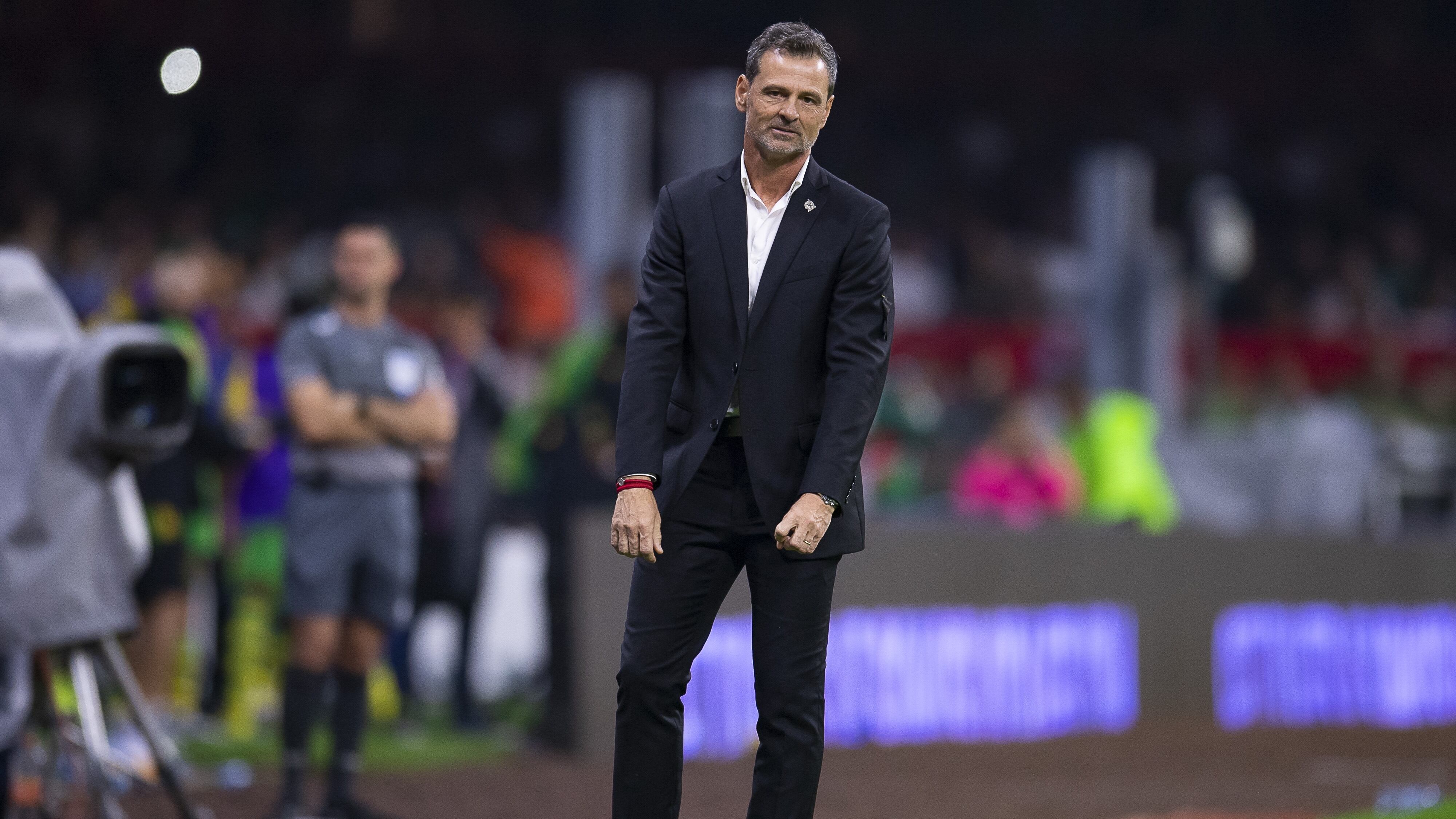 Diego Cocca ha recibido fuertes críticas tras sus primeros dos partidos al frente del Tri.