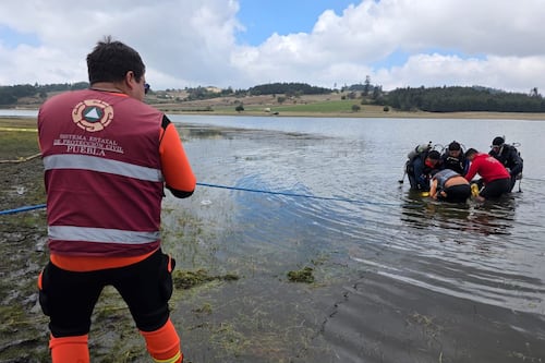 Rescatan sin vida a hombre que cayó a la laguna de Chignahuapan tras intenso operativo acuático
