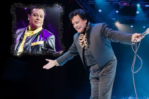 Juan Gabriel en concierto (grabado) en el Zócalo, prepárate para cantar a todo pulmón