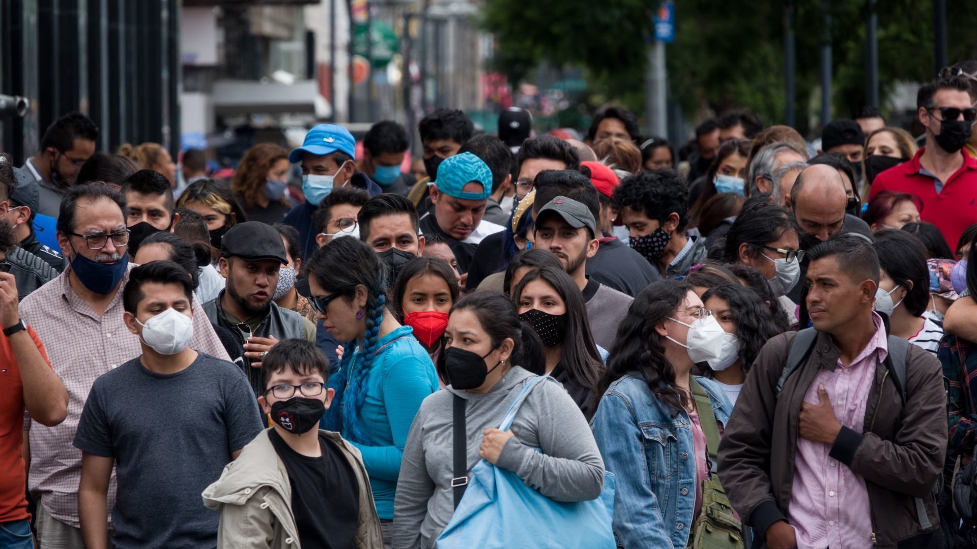 Aglomeraciones en el Centro Histórico de la CDMX.