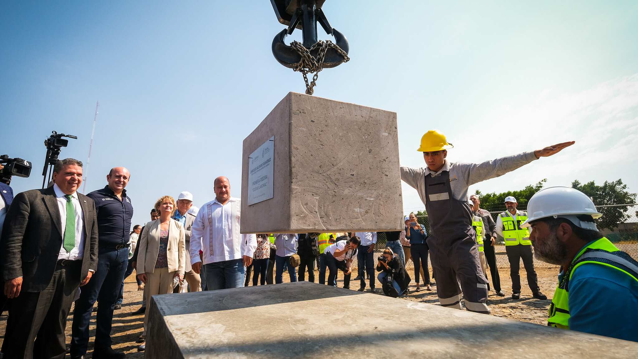 El inmueble se ubicará en la avenida Juan Gil Preciado; otra de las críticas es que se encuentra muy lejos del Centro de Guadalajara.