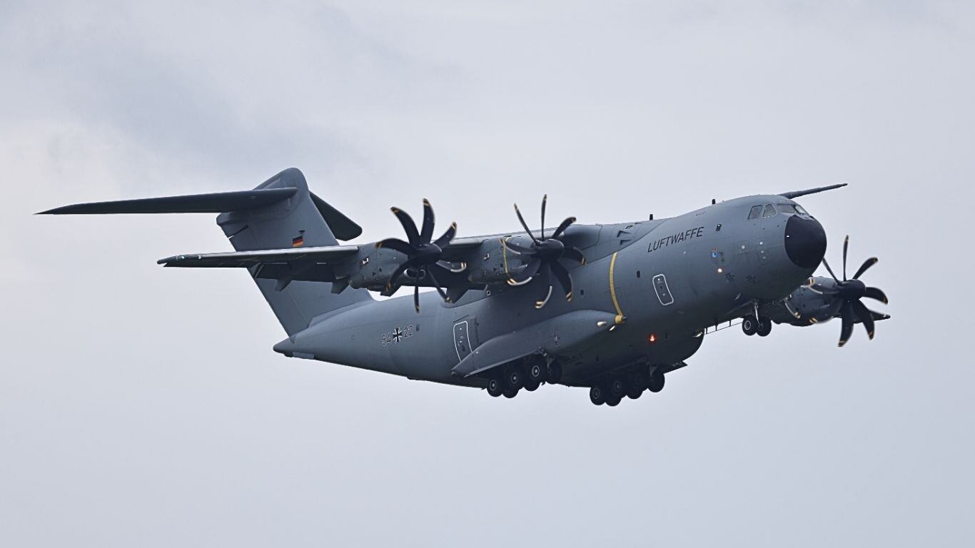 Airbus A400M falla en Santa Lucía
