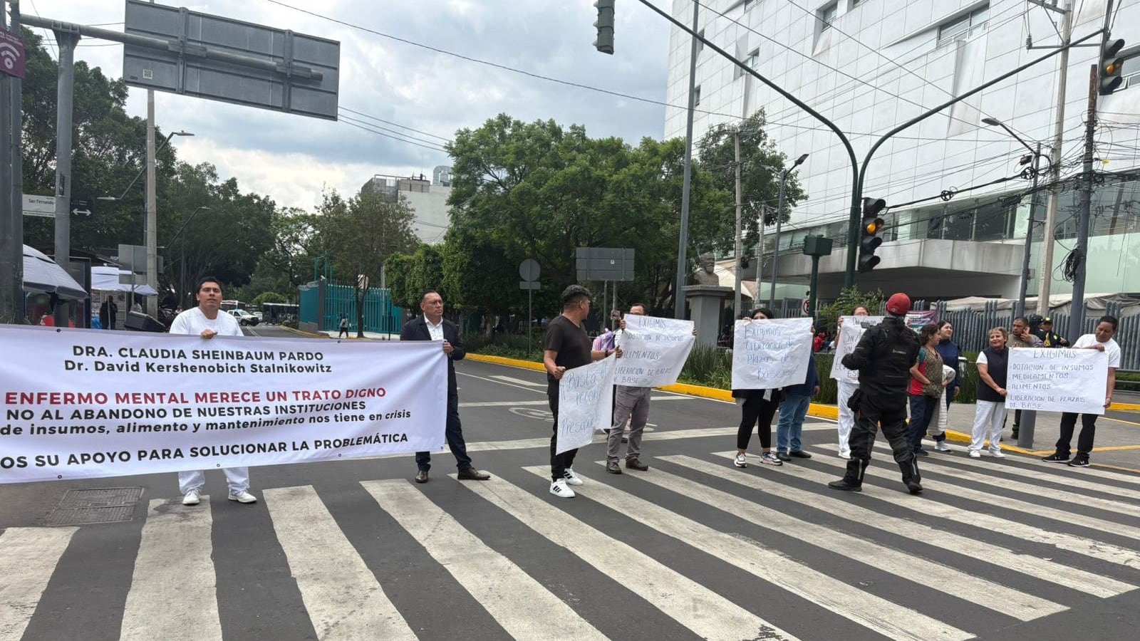 La Ciudad de México vivió una nueva jornada de movilizaciones este martes 16 de junio, con bloqueos en Calzada de Tlalpan y Paseo de la Reforma
