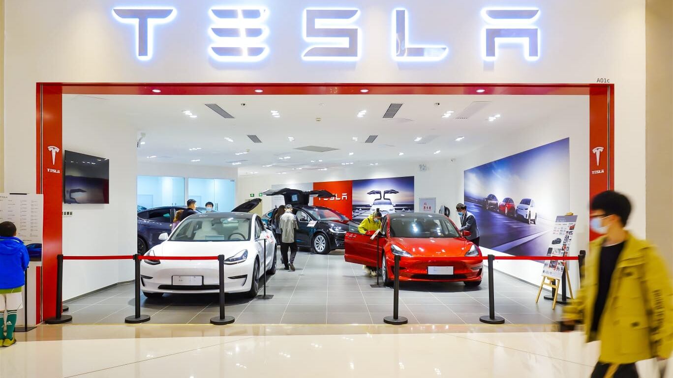 El fin de semana trascendió que la llegada de Tesla a la entidad tomaría un poco más de tiempo.