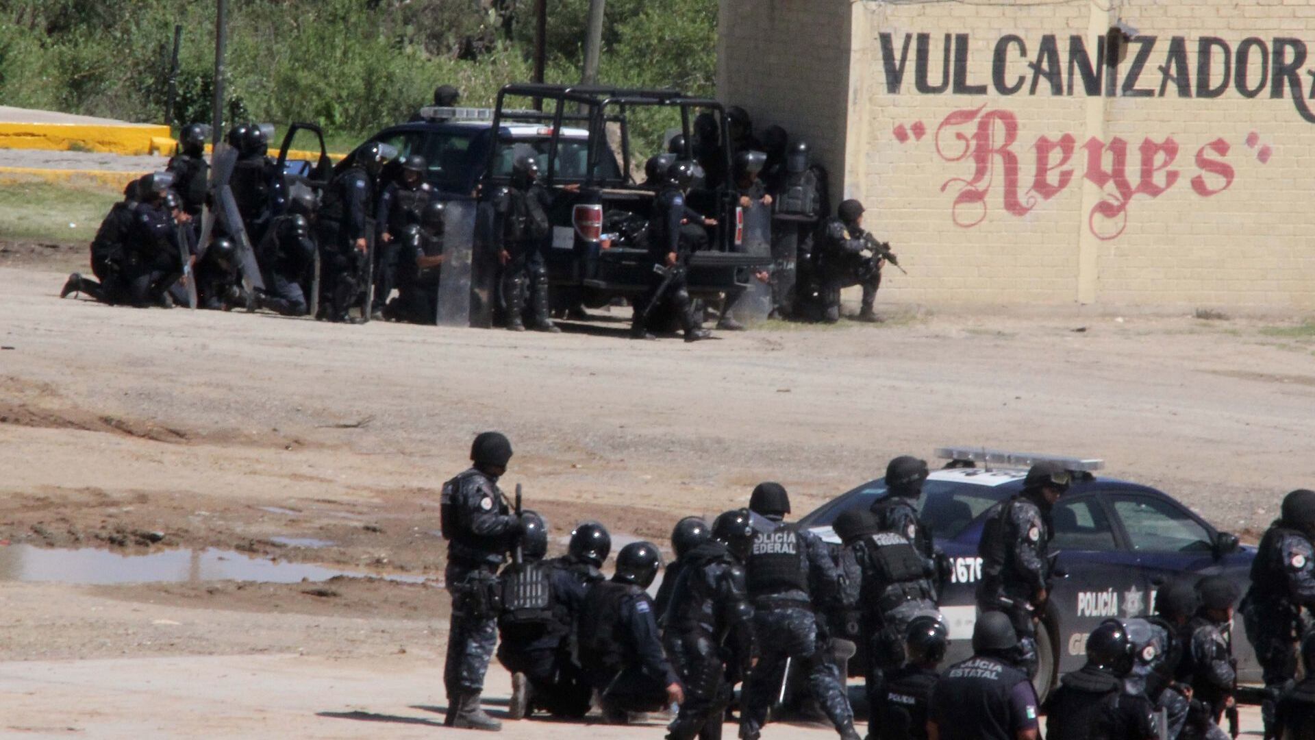 Liberan a policía estatal implicado en la masacre de Nochixtlán