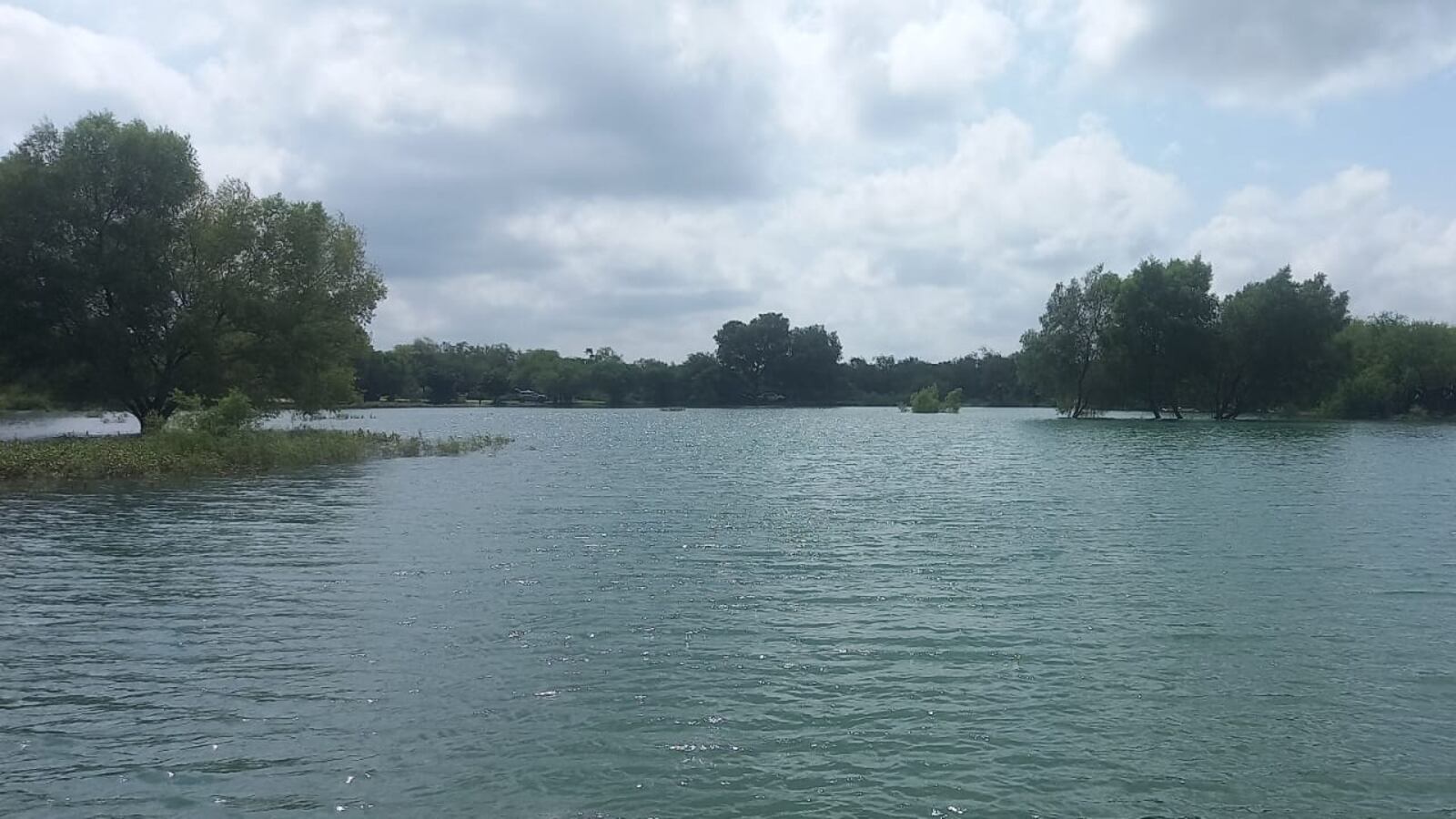 La Laguna de Picachos es uno de los atractivos turísticos del municipio de Higueras.