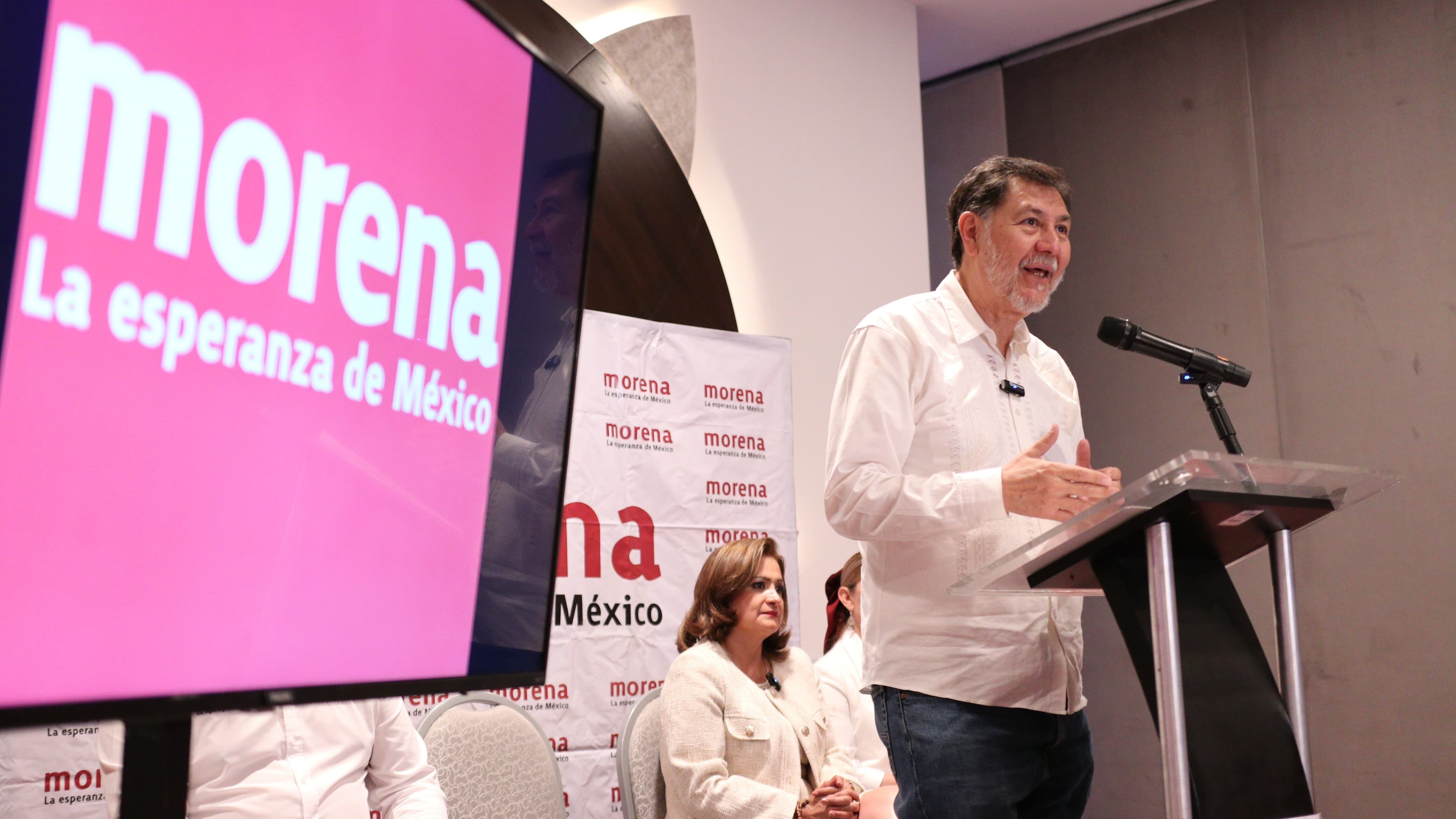 Insiste en denunciar el uso de la Tarjeta Rosa como estrategia electoral por parte del PAN.