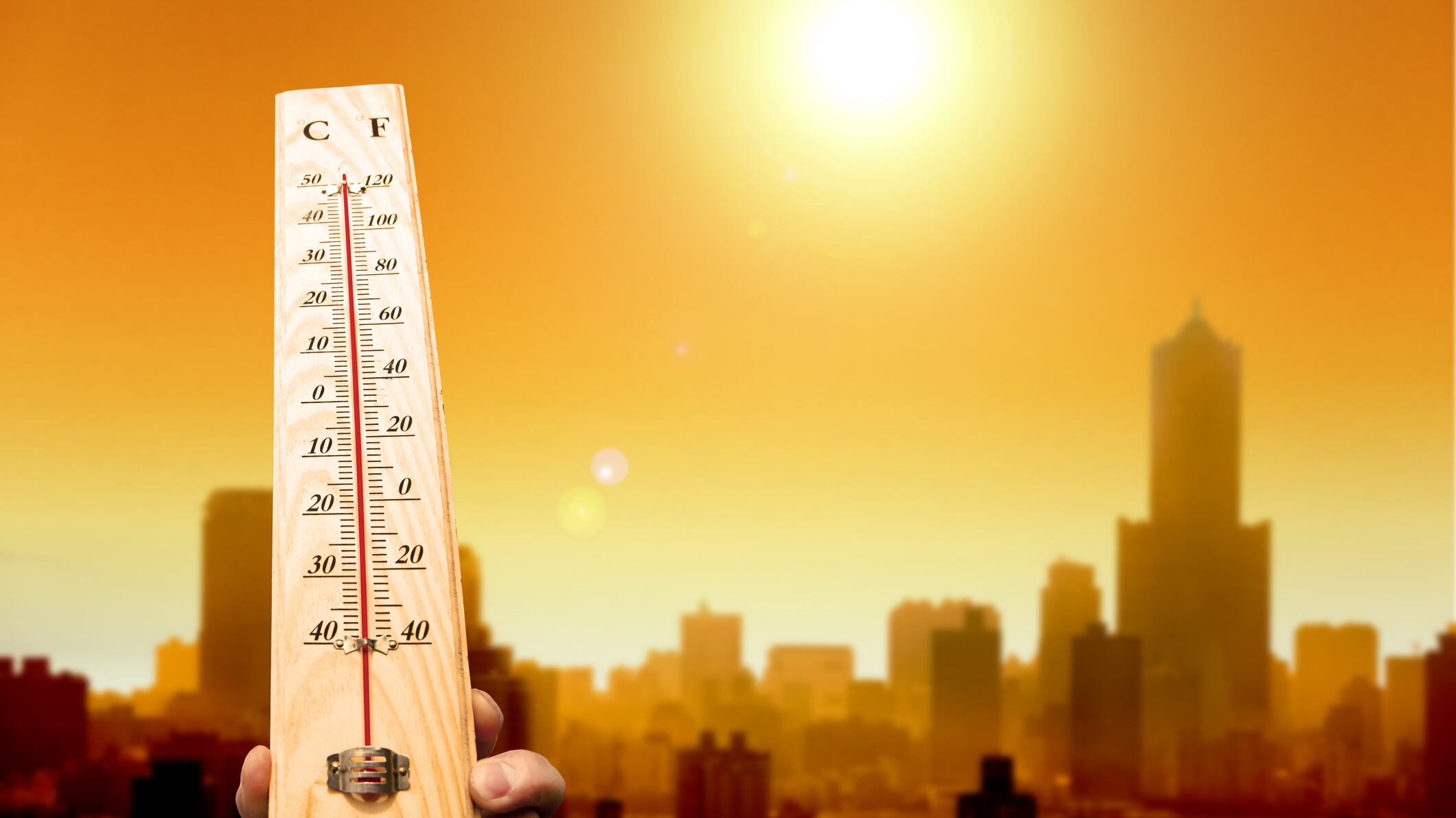 En estos últimos meses se han registrado las mayores temperaturas históricas en la Ciudad de México, lo que pone en riesgo a miles de mexicanos de sufrir afecciones severas